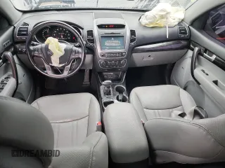 2014 Kia Sorento SX z VIN 5XYKW4A76EG518982, wystawiony jako Copart lot #51298035 z przebiegiem 85 650 mil mil oraz Szkoda całkowita • Salvage title. Historia ofert i sprzedaży dostępna na DreamBid. Obrazek 8.