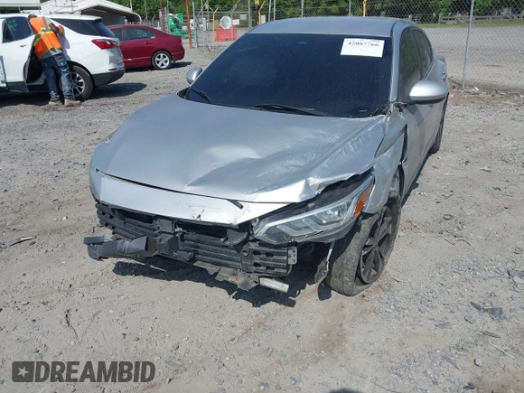 2021 Nissan Sentra SV with VIN 3N1AB8CV6MY220228, listed as a IAAI auction lot 42087766 with 96,493 mi miles and . Bid and sale history available at DreamBid. Image 6.