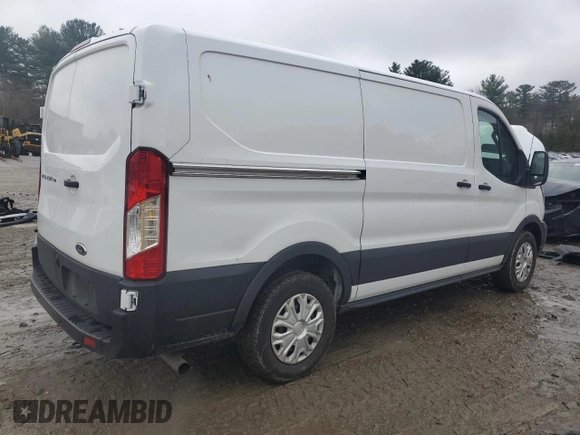 2024 Ford Transit Cargo z VIN 1FTYE1Y84RKA38434, wystawiony jako Copart lot #52954035 z przebiegiem 24 400 mil mil oraz Szkoda całkowita • Salvage title. Historia ofert i sprzedaży dostępna na DreamBid. Obrazek 3.