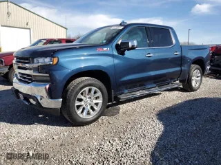 2019 Chevrolet Silverado 1500 LTZ with VIN 3GCUYGED2KG145876, listed as a Copart auction lot 46218695 with 103,132 mi miles and Salvage Title. Bid and sale history available at carsss.com. Image 1.