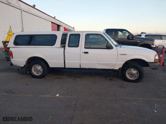 1998 Ford Ranger XL with VIN 1FTYR14C1WPB19694, listed as a IAAI auction lot 41033116 with 200,396 mi miles. Bid and sale history available at carsss.com. Image 13.