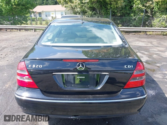2006 Mercedes-Benz E 320 CDI with VIN WDBUF26J16A936254, listed as a IAAI auction lot 42073427 with 375,857 mi miles and . Bid and sale history available at DreamBid. Image 16.