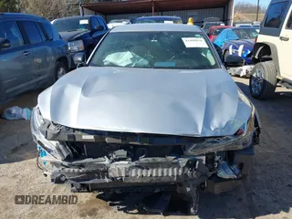 2021 Nissan Altima 2.5 SR with VIN 1N4BL4CV4MN330818, listed as a IAAI auction lot 41400836 with 41,199 mi miles. Bid and sale history available at carsss.com. Image 6.