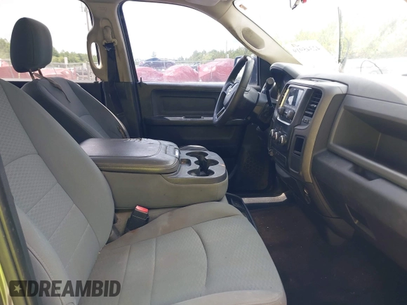 2013 Ram 1500 Express z VIN 1C6RR6KT2DS562992, wystawiony jako IAAI lot #42345919 z przebiegiem 246 114 mil mil oraz . Historia ofert i sprzedaży dostępna na DreamBid. Obrazek 5.