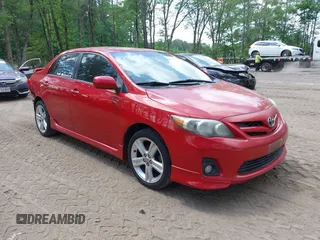 2013 Toyota Corolla L with VIN 2T1BU4EE0DC040504, listed as a IAAI auction lot 42142702 with 102,459 mi miles. Bid and sale history available at carsss.com. Image 1.