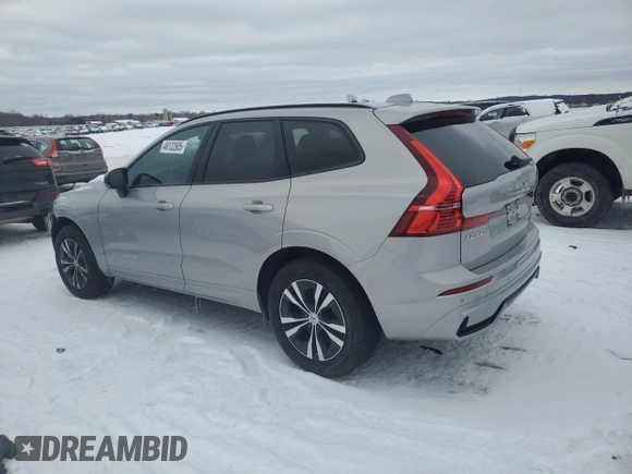 2024 Volvo XC60 Core Dark Theme z VIN YV4L12RK3R1933762, wystawiony jako Copart lot #46122905 z przebiegiem 8546 mil mil oraz Tytuł czysty. Historia ofert i sprzedaży dostępna na DreamBid. Obrazek 2.
