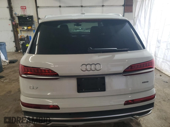 2024 Audi Q7 Premium Plus with VIN WA1LXBF75RD008152, listed as a Copart auction lot 61491185 with Not provided miles and Clean title. Bid and sale history available at DreamBid. Image 6.