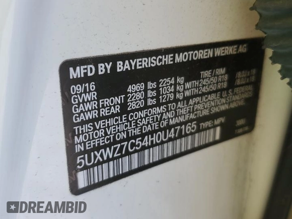 2017 BMW X3 sDrive28i with VIN 5UXWZ7C54H0U47165, listed as a Copart auction lot 49255465 with 57,242 mi miles and Salvage Title. Bid and sale history available at DreamBid. Image 16.