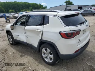 2018 Jeep Compass Latitude with VIN 3C4NJDBB8JT150225, listed as a Copart auction lot 57790945 with 75,772 mi miles and Salvage title. Bid and sale history available at DreamBid. Image 2.