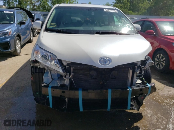 2014 Toyota Sienna XLE with VIN 5TDYK3DC6ES427920, listed as a Copart auction lot 54075594 with 127,018 mi miles and Salvage title. Bid and sale history available at DreamBid. Image 5.