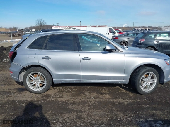 2017 Audi Q5 Premium Plus with VIN WA1L2AFP2HA026181, listed as a IAAI auction lot 41357907 with 109,733 mi miles. Bid and sale history available at carsss.com. Image 13.