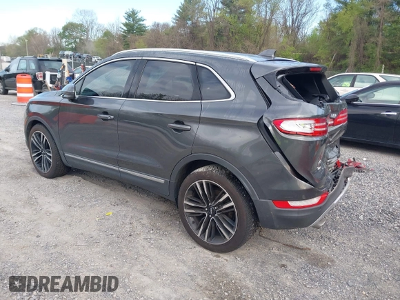2018 Lincoln MKC Reserve with VIN 5LMTJ3DH6JUL08255, listed as a IAAI auction lot 42095399 with 41,267 mi miles and . Bid and sale history available at DreamBid. Image 3.
