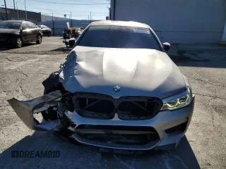 2019 BMW M5 Competition z VIN WBSJF0C58KB285038, wystawiony jako Copart lot #80848684 z przebiegiem 70 304 mil mil oraz Szkoda całkowita • Salvage title. Historia ofert i sprzedaży dostępna na DreamBid. Obrazek 5.