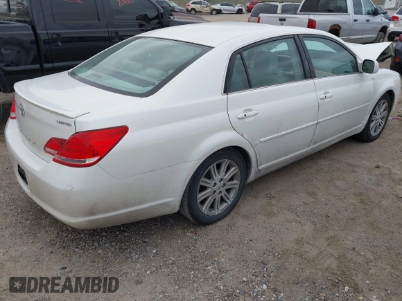 2007 Toyota Avalon XL with VIN 4T1BK36B87U231997, listed as a IAAI auction lot 41903517 with 168,734 mi miles. Bid and sale history available at carsss.com. Image 4.