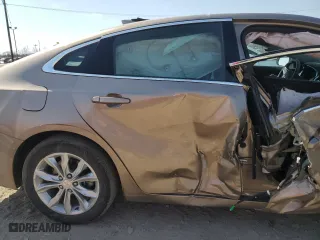 2019 Chevrolet Malibu LT with VIN 1G1ZD5ST6KF151370, listed as a Copart auction lot 48800755 with 33,191 mi miles and Salvage Title. Bid and sale history available at carsss.com. Image 11.