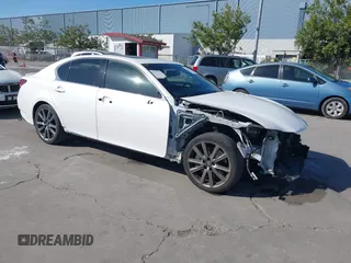 2013 Lexus GS 350 z VIN JTHBE1BL5D5028424, wystawiony jako IAAI lot #42280754 z przebiegiem 109 634 mil mil oraz . Historia ofert i sprzedaży dostępna na DreamBid. Obrazek 1.