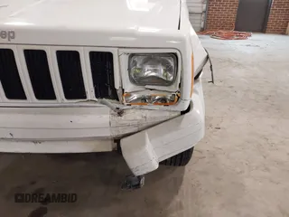 2000 Jeep Cherokee Classic with VIN 1J4FF58S8YL171529, listed as a IAAI auction lot 41748458 with Not provided miles and . Bid and sale history available at DreamBid. Image 6.