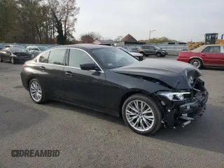 2024 BMW 3 Series 330i xDrive with VIN 3MW89FF05R8E74481, listed as a Copart auction lot 78746824 with 5,517 mi miles and Clean Title. Bid and sale history available at carsss.com. Image 4.