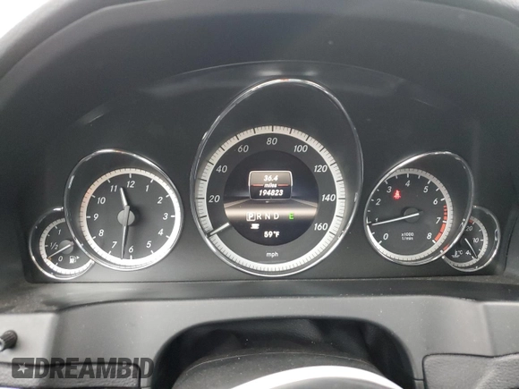 2013 Mercedes-Benz E 350 with VIN WDDKJ5KB7DF190650, listed as a Copart auction lot 44442755 with 194,823 mi miles and Salvage title. Bid and sale history available at DreamBid. Image 9.