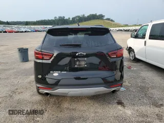 2024 Chevrolet Blazer LT z VIN 3GNKBJRS7RS159107, wystawiony jako Copart lot #65522404 z przebiegiem 15 219 mil mil oraz Szkoda całkowita • Salvage title. Historia ofert i sprzedaży dostępna na DreamBid. Obrazek 6.
