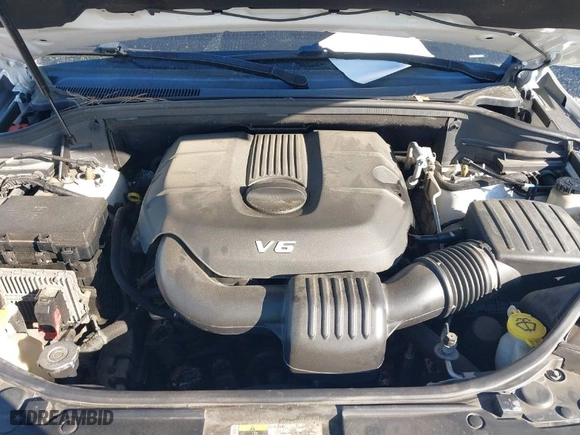 2014 Jeep Grand Cherokee Overland with VIN 1C4RJFCG9EC587322, listed as a IAAI auction lot 41632299 with 161,779 mi miles. Bid and sale history available at carsss.com. Image 10.