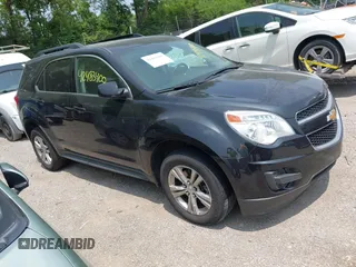 2015 Chevrolet Equinox LT z VIN 2GNALBEK3F6207698, wystawiony jako IAAI lot #42483400 z przebiegiem 105 771 mil mil oraz . Historia ofert i sprzedaży dostępna na DreamBid. Obrazek 1.