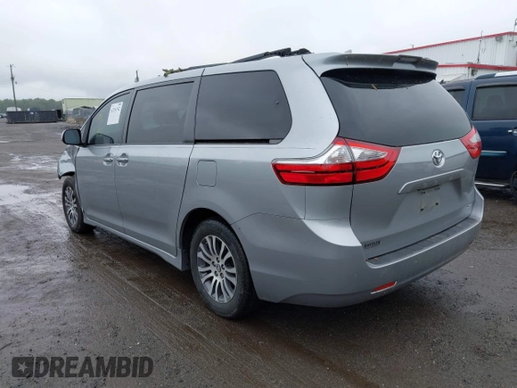2018 Toyota Sienna XLE Auto Access Seat с VIN 5TDYZ3DC2JS940989, выставлен на аукционе IAAI как лот 42316742 с пробегом 130 731 миль миль и . История ставок и продаж доступна на DreamBid. Изображение 3.