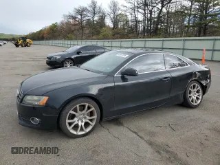 2012 Audi A5 Premium Plus z VIN WAURFAFR7CA001630, wystawiony jako Copart lot #55807095 z przebiegiem 138 476 mil mil oraz Szkoda całkowita • Salvage title. Historia ofert i sprzedaży dostępna na DreamBid. Obrazek 1.