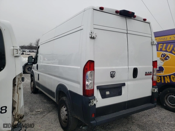 2019 Ram ProMaster Cargo Van with VIN 3C6TRVBG3KE548019, listed as a Copart auction lot 46722215 with 125,332 mi miles and Salvage Title. Bid and sale history available at carsss.com. Image 2.