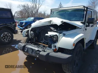 2010 Jeep Wrangler Sahara с VIN 1J4GA5D16AL231085, выставлен на аукционе IAAI как лот 41942578 с пробегом 196 683 миль миль и . История ставок и продаж доступна на DreamBid. Изображение 6.