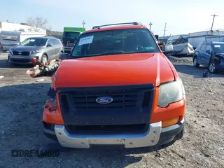 2007 Ford Explorer XLT with VIN 1FMEU73E37UA86705, listed as a IAAI auction lot 41943863 with Not Provided miles. Bid and sale history available at carsss.com. Image 11.