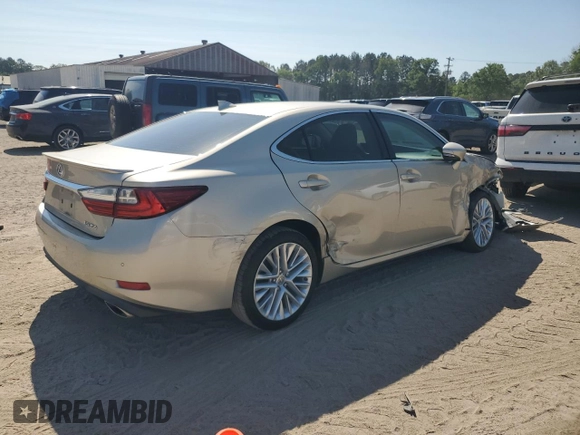 2016 Lexus ES with VIN 58ABK1GG1GU014704, listed as a Copart auction lot 53478795 with 152,335 mi miles and Salvage Title. Bid and sale history available at carsss.com. Image 3.