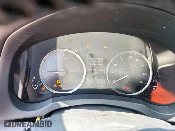 2021 Lexus IS 300 with VIN JTHCA1D21M5117945, listed as a Copart auction lot 58202975 with 18,923 mi miles and Salvage title. Bid and sale history available at DreamBid. Image 9.