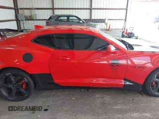 2016 Chevrolet Camaro 2SS with VIN 1G1FH1R73G0144024, listed as a IAAI auction lot 42559113 with 87,978 mi miles and . Bid and sale history available at DreamBid. Image 13.