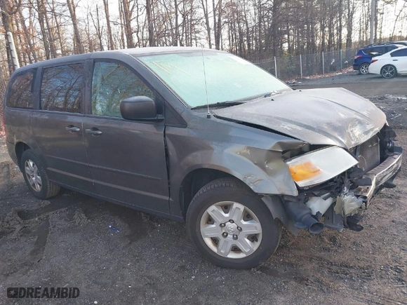 2010 Dodge Grand Caravan SE with VIN 2D4RN4DE7AR397092, listed as a IAAI auction lot 41084684 with 117,747 mi miles. Bid and sale history available at carsss.com. Image 1.