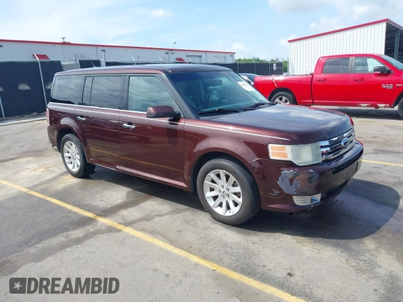 2009 Ford Flex SEL with VIN 2FMEK62C99BA17882, listed as a IAAI auction lot 42072947 with 170,054 mi miles. Bid and sale history available at carsss.com. Image 1.