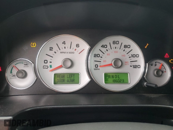 2006 Ford Escape Hybrid with VIN 1FMCU96H96KC73563, listed as a Copart auction lot 81958664 with 186,023 mi miles and Salvage Title. Bid and sale history available at carsss.com. Image 9.