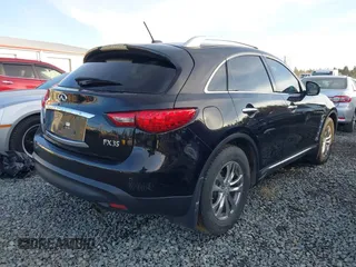 2012 Infiniti FX35 with VIN JN8AS1MWXCM154817, listed as a IAAI auction lot 41561329 with 198,224 mi miles. Bid and sale history available at carsss.com. Image 4.
