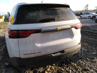 2023 Chevrolet Traverse LS with VIN 1GNEVFKW0PJ339381, listed as a Copart auction lot 84208874 with 20,920 mi miles and Salvage Title. Bid and sale history available at carsss.com. Image 6.