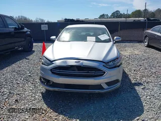 2017 Ford Fusion SE with VIN 3FA6P0HD6HR253807, listed as a IAAI auction lot 41679492 with 146,023 mi miles. Bid and sale history available at carsss.com. Image 12.