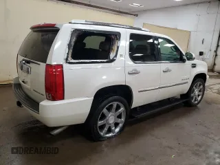 2009 Cadillac Escalade z VIN 1GYFK43599R215849, wystawiony jako Copart lot #51853845 z przebiegiem Nie podano mil oraz Czysty tytuł • Clean title. Historia ofert i sprzedaży dostępna na DreamBid. Obrazek 3.