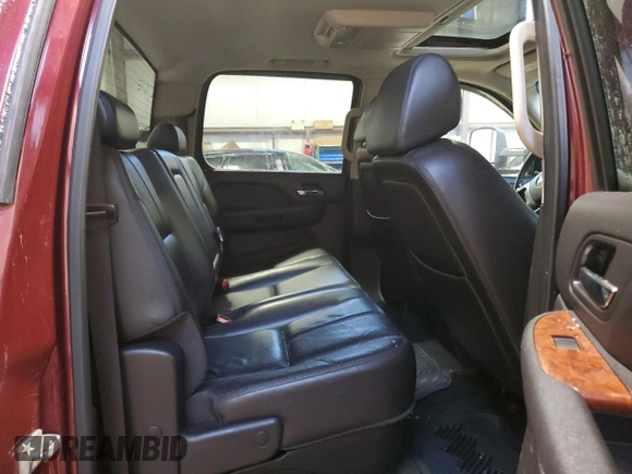 2008 Chevrolet Silverado 3500HD DRW LTZ with VIN 1GCJK33678F218901, listed as a Copart auction lot 89214035 with 556,746 mi miles and Clean Title. Bid and sale history available at carsss.com. Image 10.