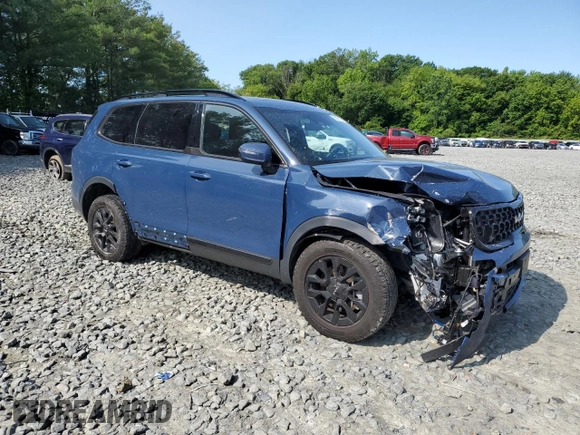 2024 Kia Telluride SX Prestige X-Pro with VIN 5XYP5DGC3RG443483, listed as a Copart auction lot 58978175 with 21,902 mi miles and Salvage title. Bid and sale history available at DreamBid. Image 4.