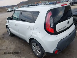 2016 Kia Soul with VIN KNDJN2A27G7259989, listed as a IAAI auction lot 39006527 with 106,751 mi miles. Bid and sale history available at carsss.com. Image 3.