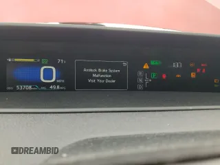 2017 Toyota Prius Two z VIN JTDKARFU6H3529449, wystawiony jako Copart lot #56141575 z przebiegiem 53 708 mil mil oraz Szkody całkowita. Historia ofert i sprzedaży dostępna na DreamBid. Obrazek 9.