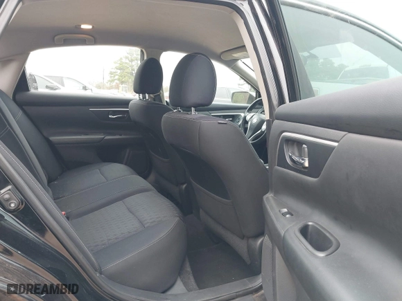2018 Nissan Altima 2.5 SL with VIN 1N4AL3APXJC234189, listed as a IAAI auction lot 41526375 with 96,947 mi miles. Bid and sale history available at carsss.com. Image 8.