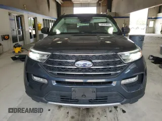 2023 Ford Explorer XLT with VIN 1FMSK8DH4PGC36021, listed as a Copart auction lot 58583865 with 30,308 mi miles and Salvage title. Bid and sale history available at DreamBid. Image 5.