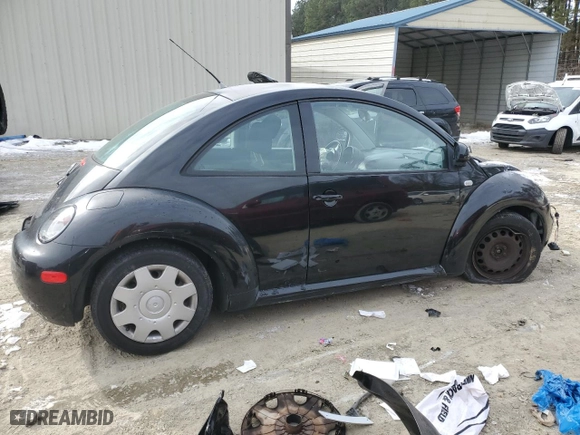 1999 Volkswagen New Beetle GLS with VIN 3VWCC21C6XM401937, listed as a Copart auction lot 41978455 with NaN miles and Salvage Title. Bid and sale history available at carsss.com. Image 3.