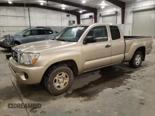 2008 Toyota Tacoma z VIN 5TETX22N18Z494717, wystawiony jako Copart lot #56823435 z przebiegiem 217 896 mil mil oraz Szkoda całkowita • Salvage title. Historia ofert i sprzedaży dostępna na DreamBid. Obrazek 1.