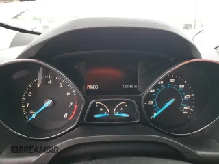 2013 Ford Escape SE с VIN 1FMCU9GX4DUA96010, выставлен на аукционе Copart как лот 57591945 с пробегом 162 760 миль миль и Списание • Salvage title. История ставок и продаж доступна на DreamBid. Изображение 9.